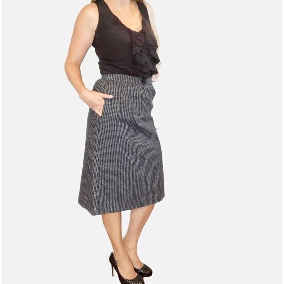 Sag Harbor Dresses & Skirts - Vintage Sag Harbor Grey Houndstooth Plaid Wool Midi Pencil Skirt Women’s Size 0